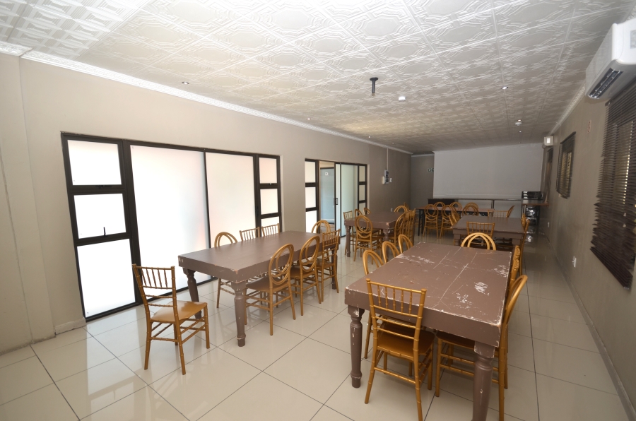 Commercial Property for Sale in Amalinda Eastern Cape